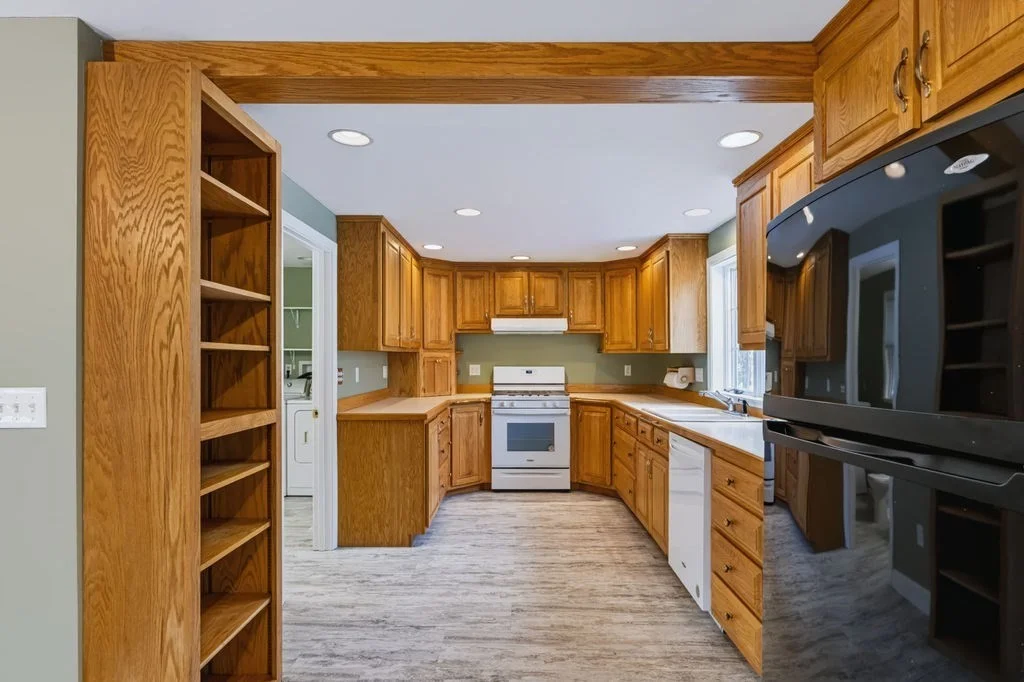 3 bed, 2 bath apartment for rent at 28 Forrester St Unit 28, Newburyport — photo 5 of 42