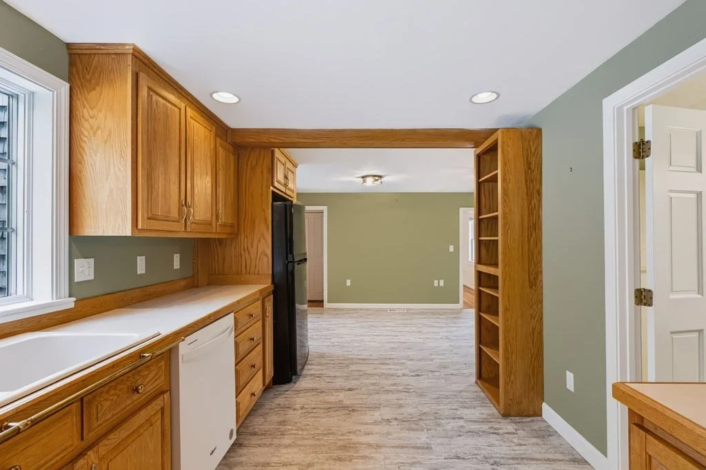 3 bed, 2 bath apartment for rent at 28 Forrester St Unit 28, Newburyport — photo 8 of 42