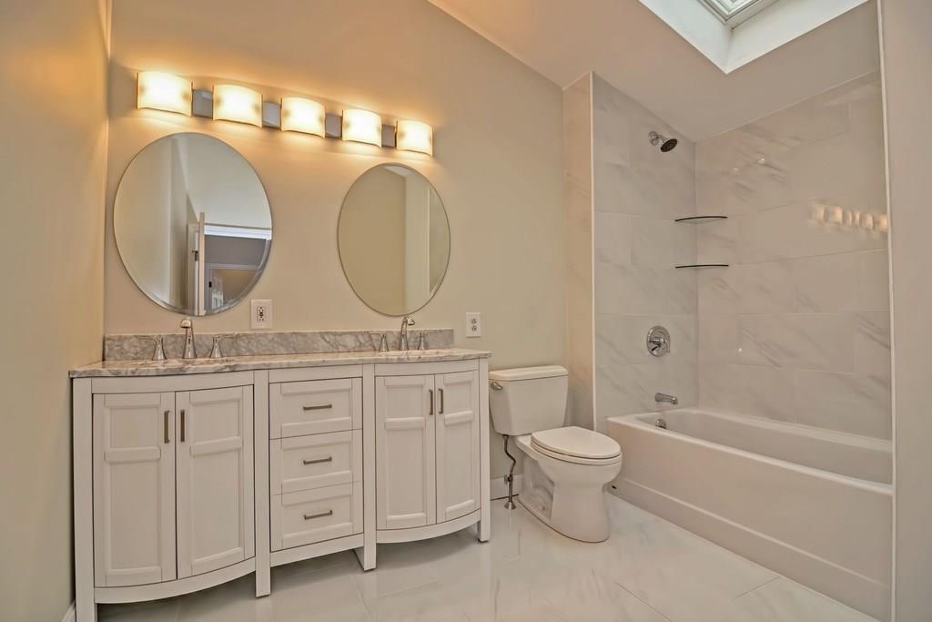 4 bed, 2 bath apartment for rent at 28 Fuller Ter Unit 2, West Newton — photo 12 of 13