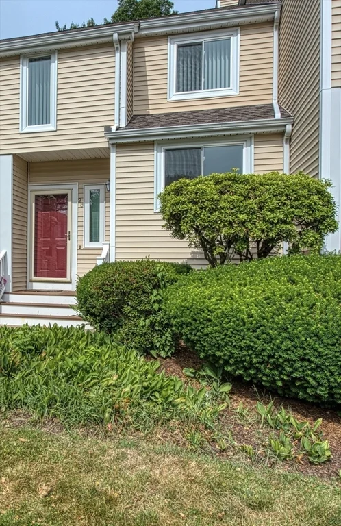 2 bed, 1 bath apartment for rent at 28 Gaslight Ln Unit 28, Easton — photo 34 of 38