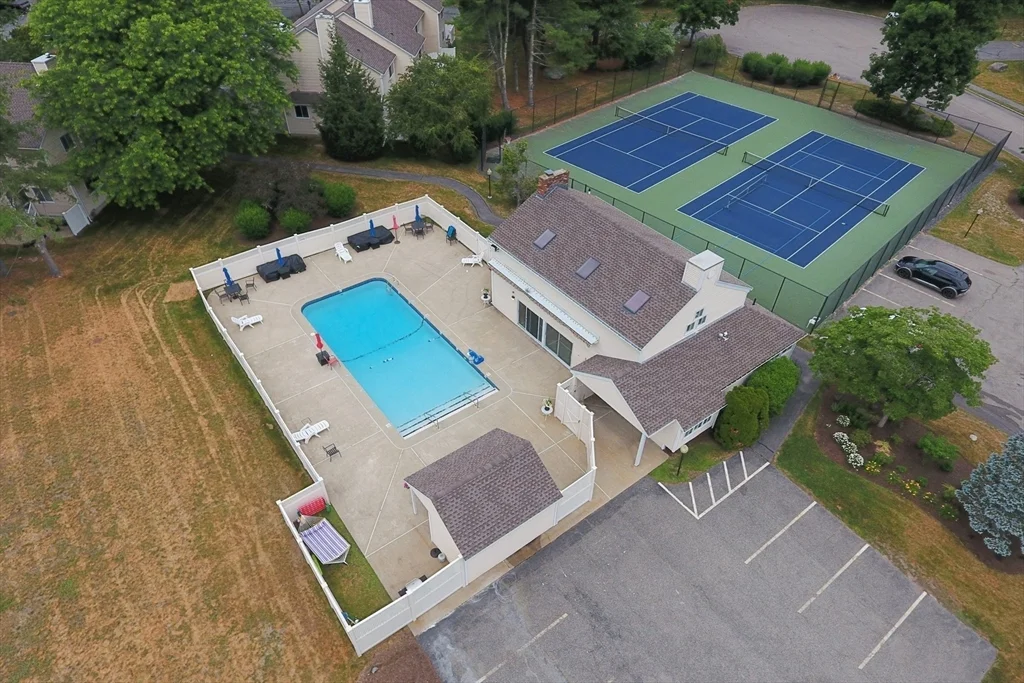 2 bed, 1 bath apartment for rent at 28 Gaslight Ln Unit 28, Easton — photo 31 of 38
