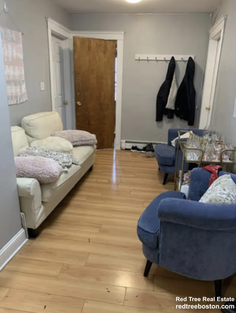 5 bed, 2 bath apartment for rent at 28 Gerald Rd Unit 1, Brighton — photo 1 of 9