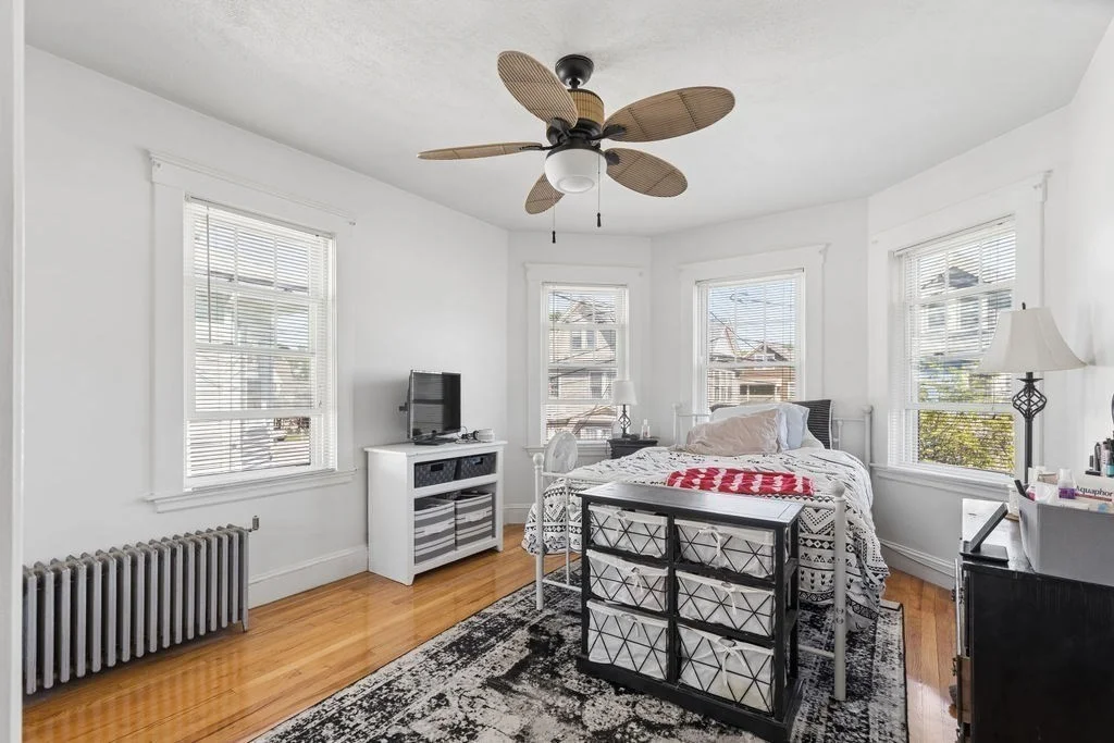 3 bed, 1 bath apartment for rent at 28 Glenrose Rd Unit 2, Dorchester — photo 8 of 21