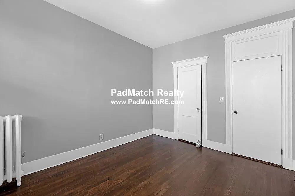 4 bed, 2 bath apartment for rent at 28 Glenville Ter Unit 2, Brighton — photo 11 of 20