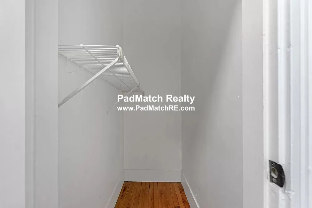 4 bed, 2 bath apartment for rent at 28 Glenville Ter Unit 2, Brighton — photo 18 of 20