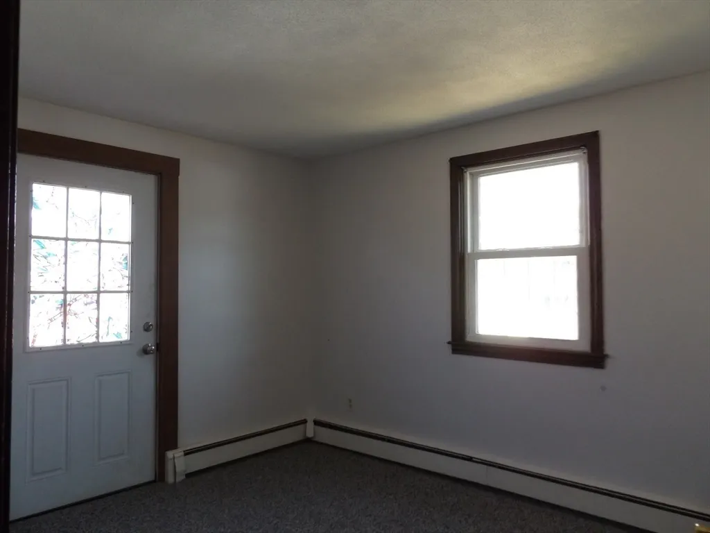 2 bed, 1 bath apartment for rent at 28 Greenwich St Unit 2, Attleboro — photo 10 of 11