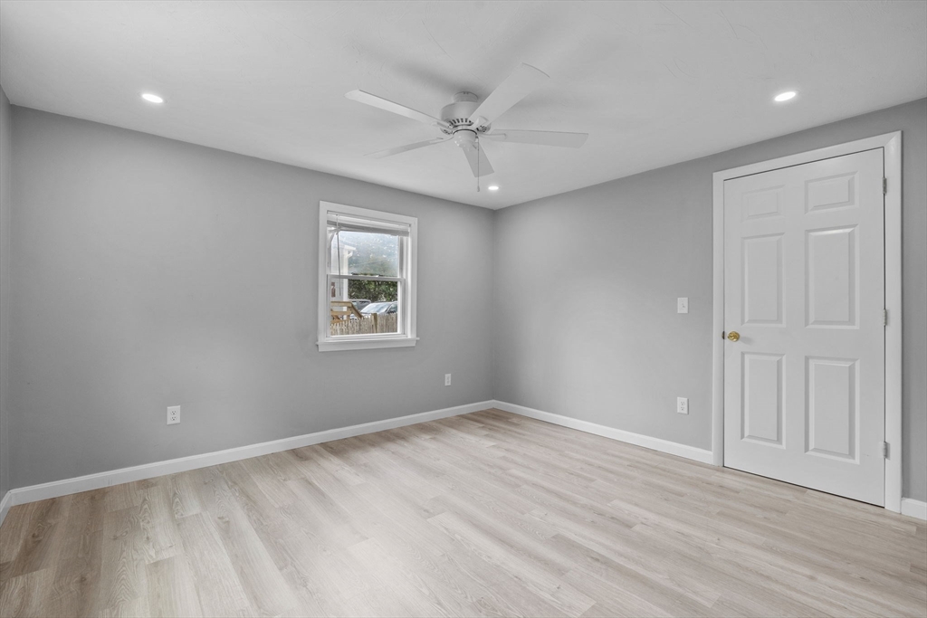 3 bed, 1 bath apartment for rent at 28 Greenwood Ave, Weymouth — photo 12 of 32