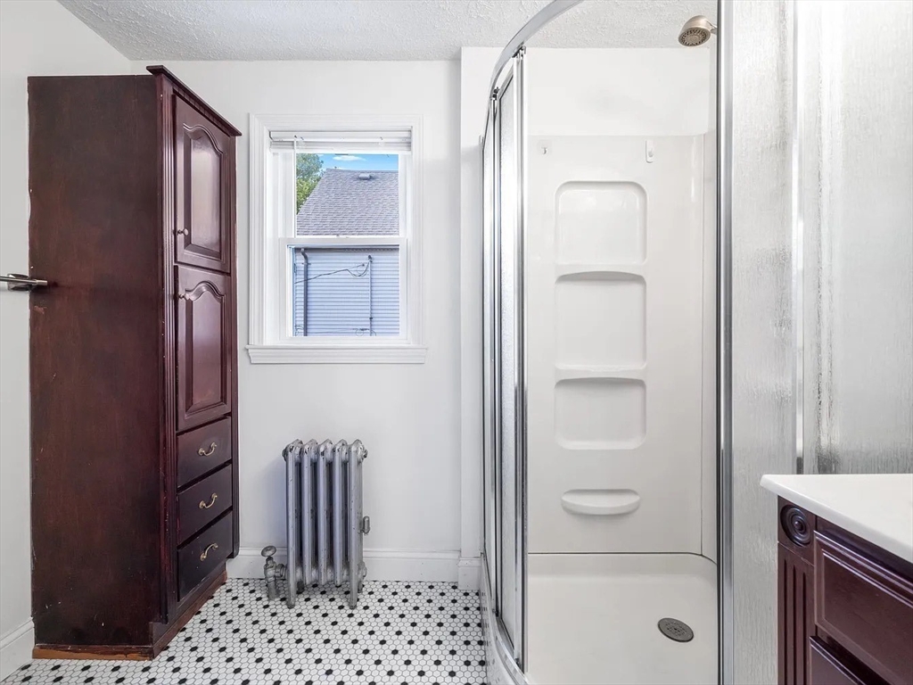 4 bed, 1 bath apartment for rent at 28 Hancock St Unit 2, Medford — photo 9 of 14