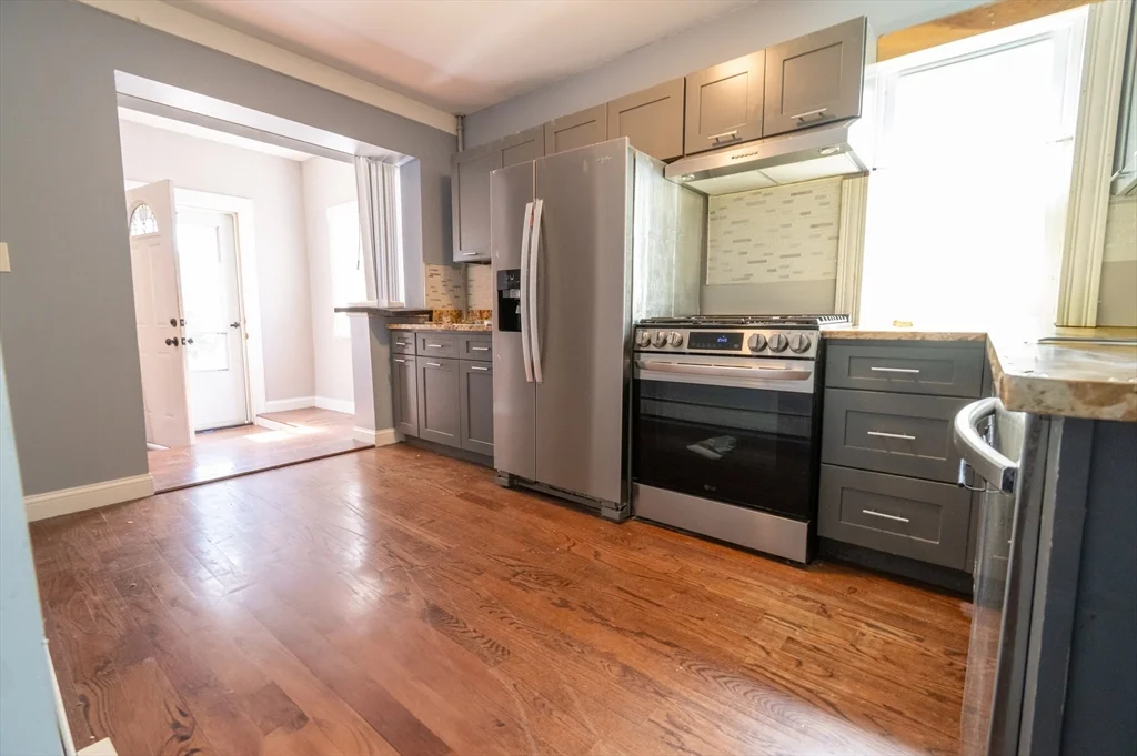 3 bed, 1 bath apartment for rent at 28 Harding Ter Unit 2, Dedham — photo 2 of 17