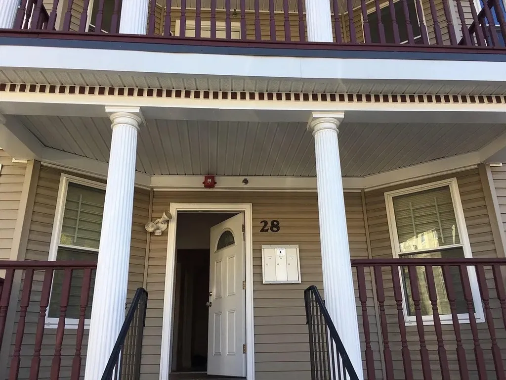 3 bed, 1 bath apartment for rent at 28 Harvard Ave Unit 3, Dorchester — photo 12 of 12