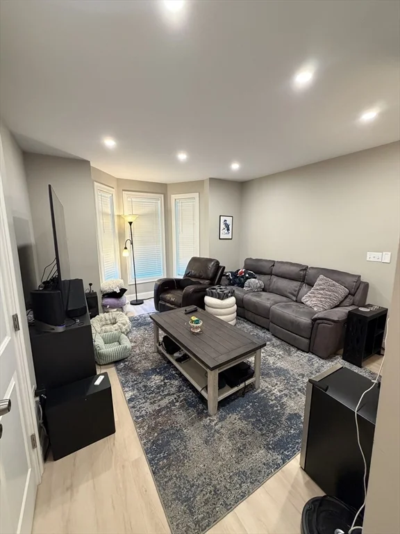 2 bed, 2 bath apartment for rent at 28 High St Unit 2, Waltham — photo 4 of 14