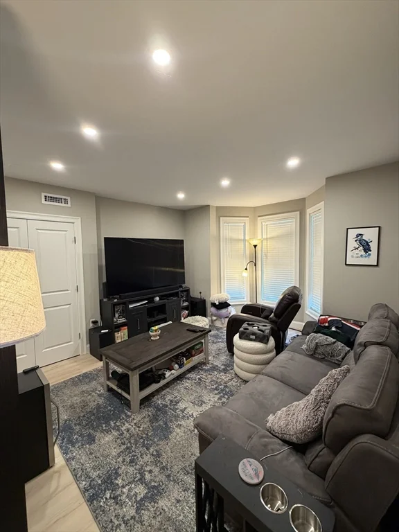 2 bed, 2 bath apartment for rent at 28 High St Unit 2, Waltham — photo 6 of 14