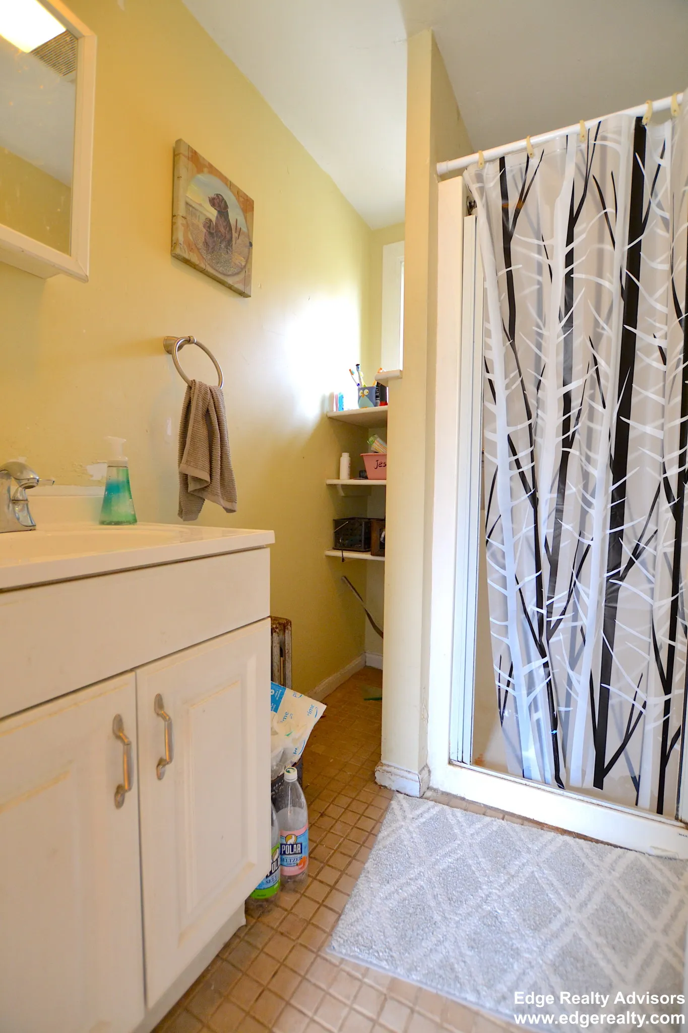 5 bed, 2 bath apartment for rent at 28 Highgate St Unit 1, Allston — photo 7 of 16