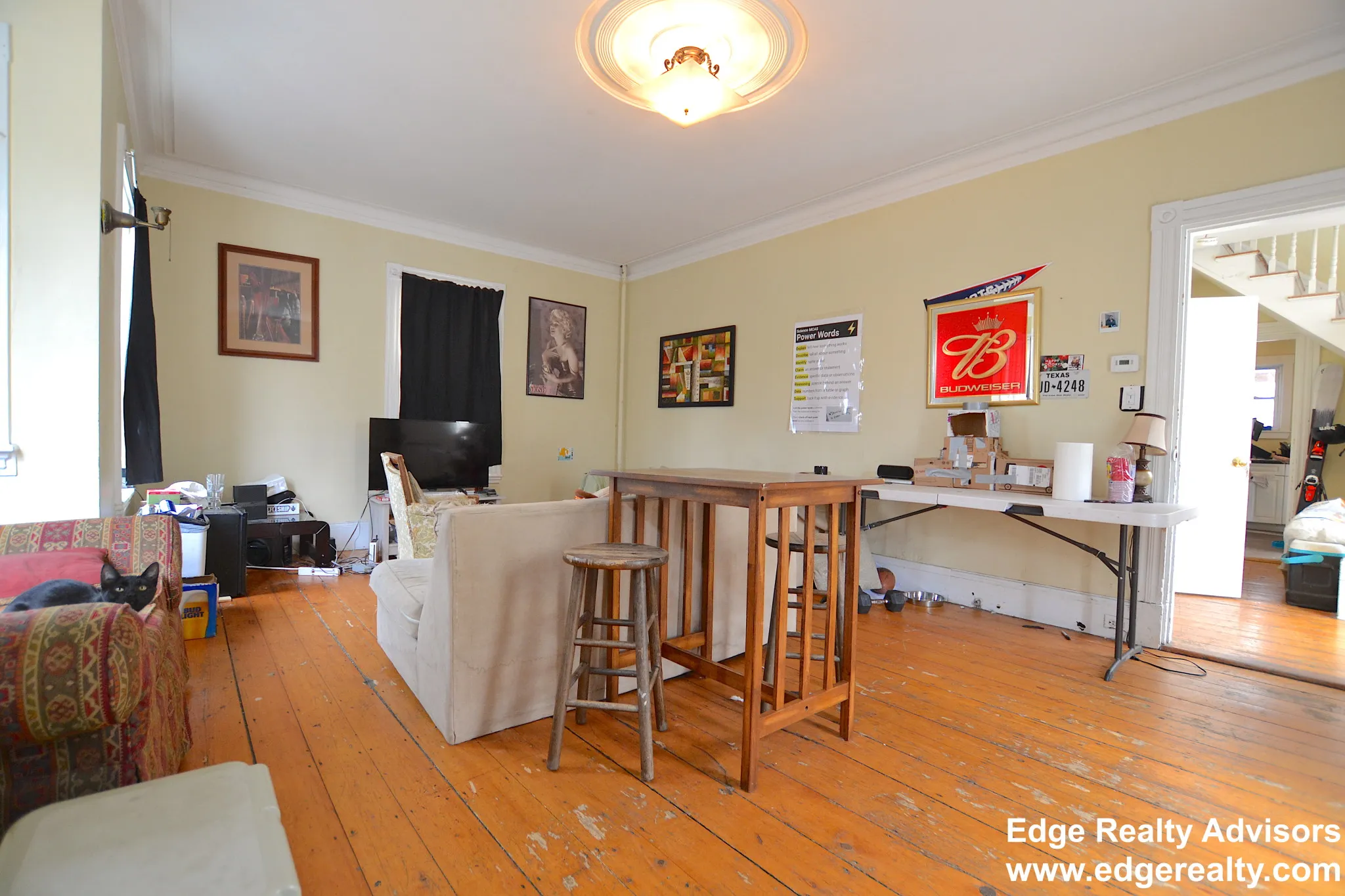 5 bed, 2 bath apartment for rent at 28 Highgate St Unit 1, Allston — photo 5 of 16