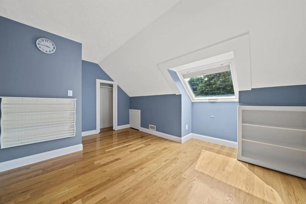 3 bed, 2 bath apartment for rent at 28 Hillside Ave, Stoneham — photo 26 of 36