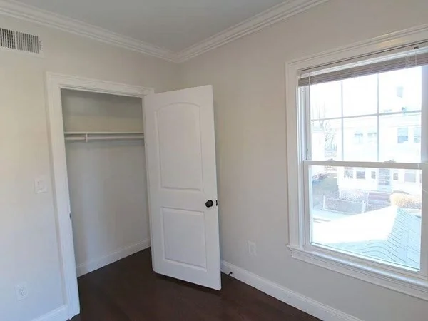 5 bed, 3 bath apartment for rent at 28 Holton St Unit A, Allston — photo 15 of 21