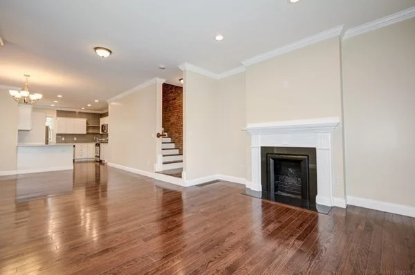 5 bed, 3 bath apartment for rent at 28 Holton St Unit A, Allston — photo 2 of 21