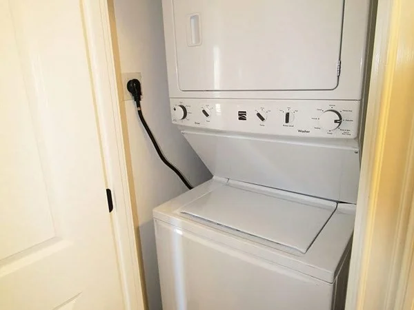 5 bed, 3 bath apartment for rent at 28 Holton St Unit A, Allston — photo 10 of 21