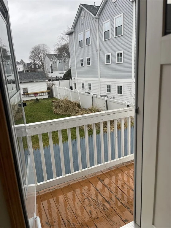 3 bed, 1 bath apartment for rent at 28 Hope St Unit 2, Warren — photo 14 of 16