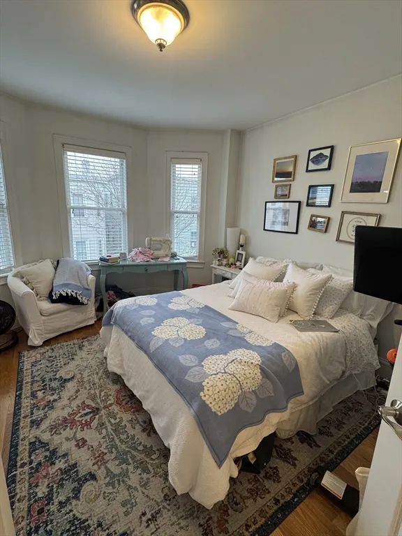 3 bed, 2 bath apartment for rent at 28 Howell St Unit 3, Dorchester — photo 9 of 11