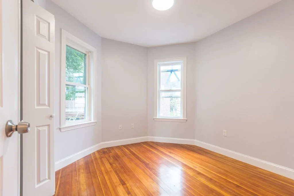 3.5 bed, 2 bath apartment for rent at 28 Hunnewell Ave Unit 2, Oak Square — photo 10 of 14