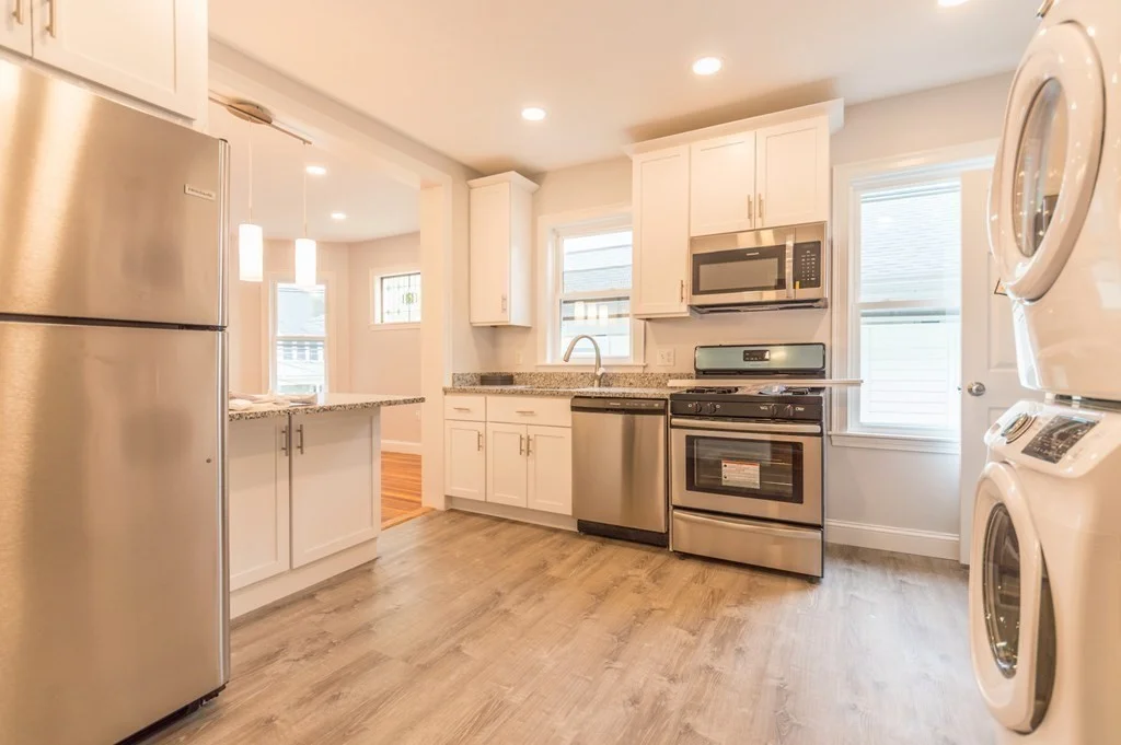 3.5 bed, 2 bath apartment for rent at 28 Hunnewell Ave Unit 2, Oak Square — photo 7 of 14