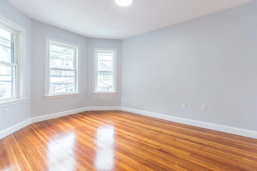 3.5 bed, 2 bath apartment for rent at 28 Hunnewell Ave Unit 2, Oak Square — photo 9 of 14