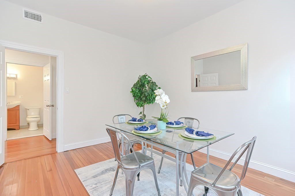 4 bed, 3 bath apartment for rent at 28 Inman St Unit 5, Central Square — photo 3 of 15