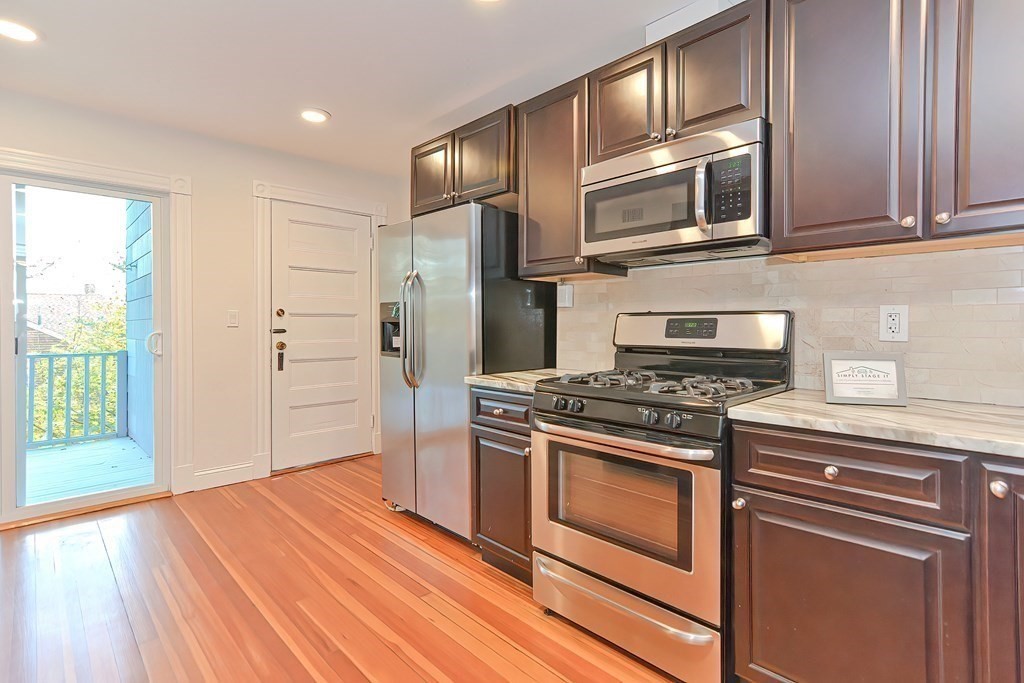 4 bed, 3 bath apartment for rent at 28 Inman St Unit 5, Central Square — photo 5 of 15