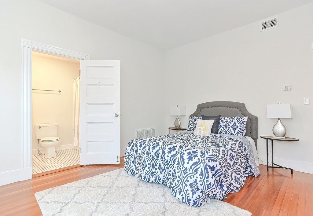 4 bed, 3 bath apartment for rent at 28 Inman St Unit 5, Central Square — photo 6 of 15