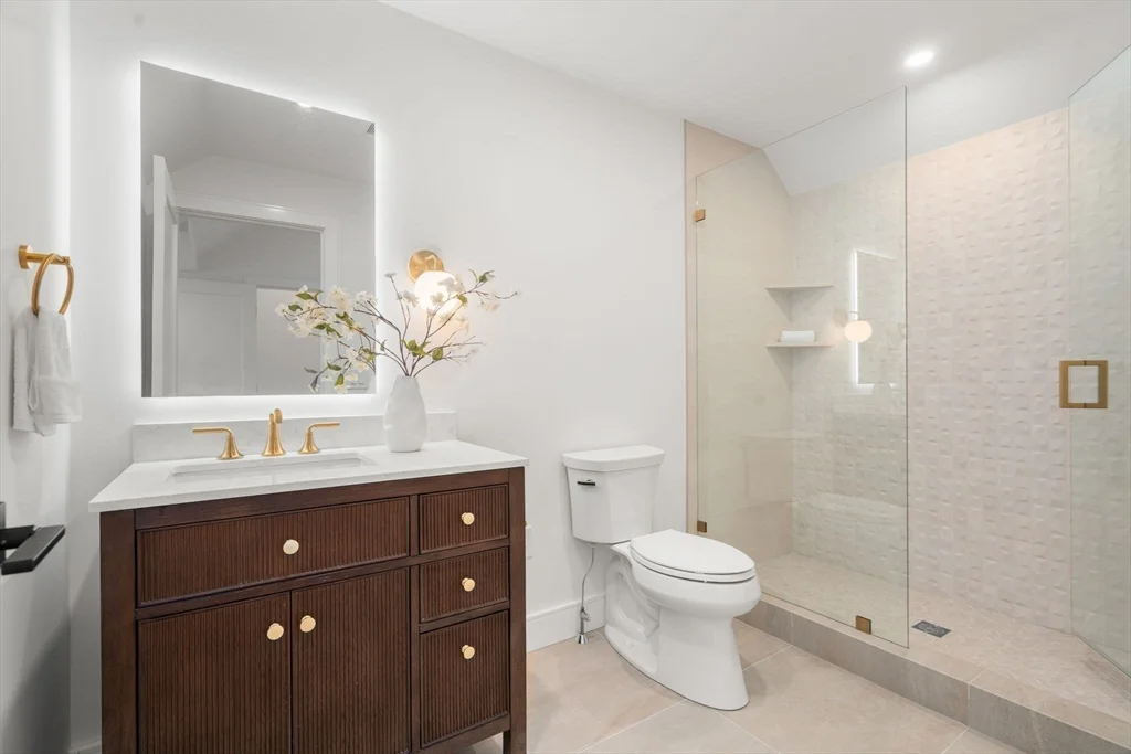 5 bed, 4+ bath apartment for rent at 28 Keefe Ave Unit 28, Newton Upper Falls — photo 24 of 36