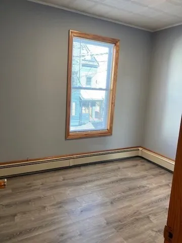3 bed, 1 bath apartment for rent at 28 Lake St Unit 2, Ward Two — photo 12 of 15