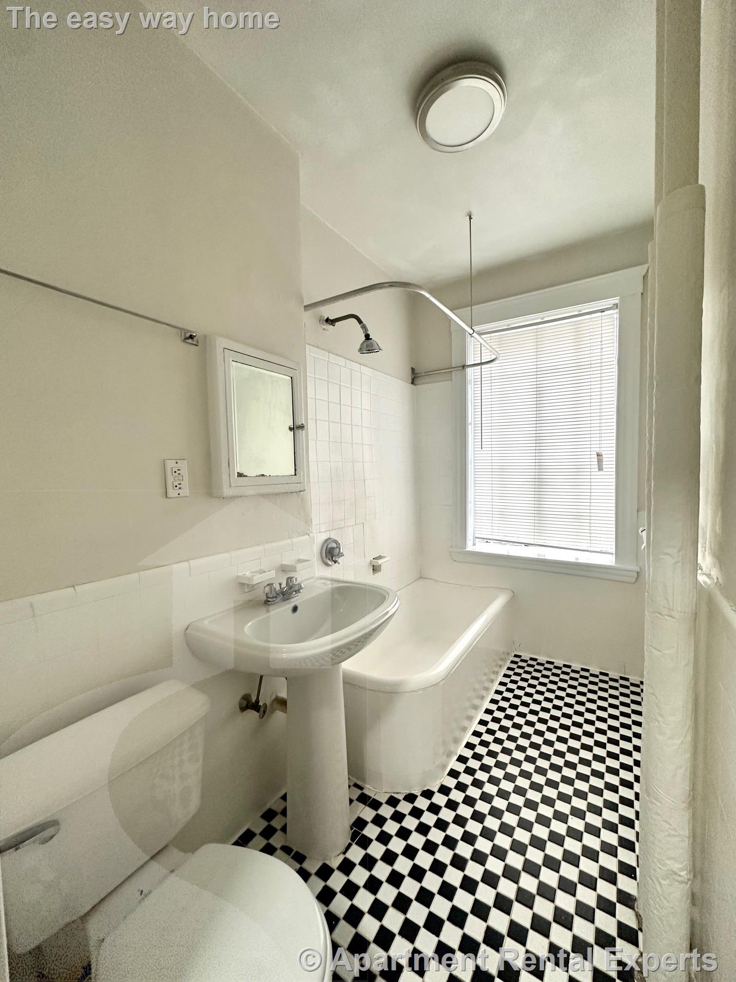 Studio bed, 1 bath apartment for rent at 28 Langdon St Unit 11, Harvard Square — photo 3 of 14