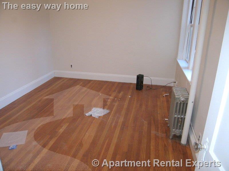 1 bed, 1 bath apartment for rent at 28 Langdon St Unit 9, Harvard Square — photo 3 of 12