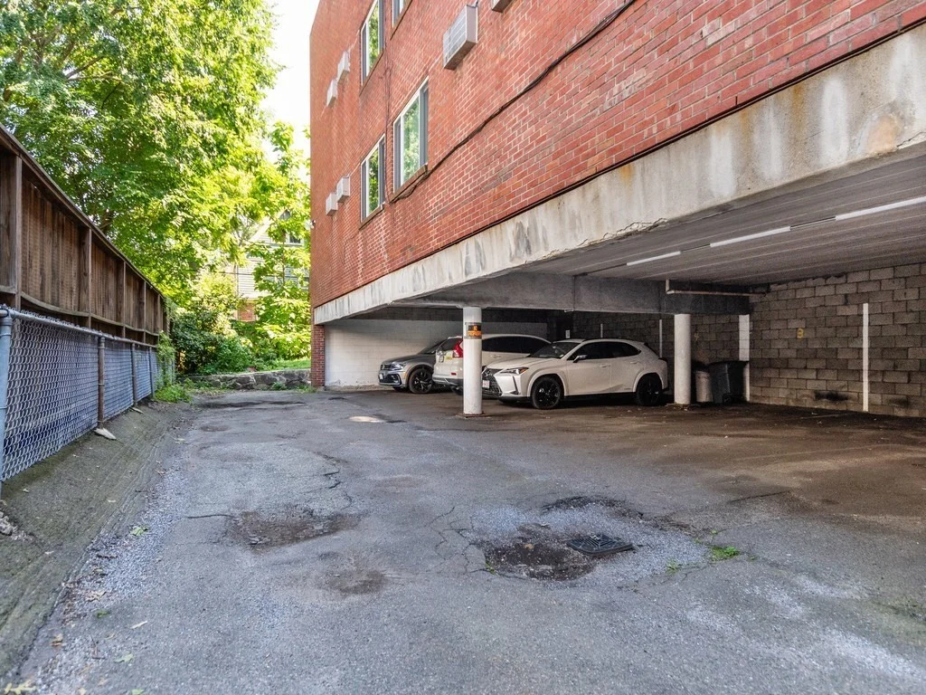 2 bed, 1 bath apartment for rent at 28 Lee St Unit 6, Mid Cambridge — photo 17 of 19