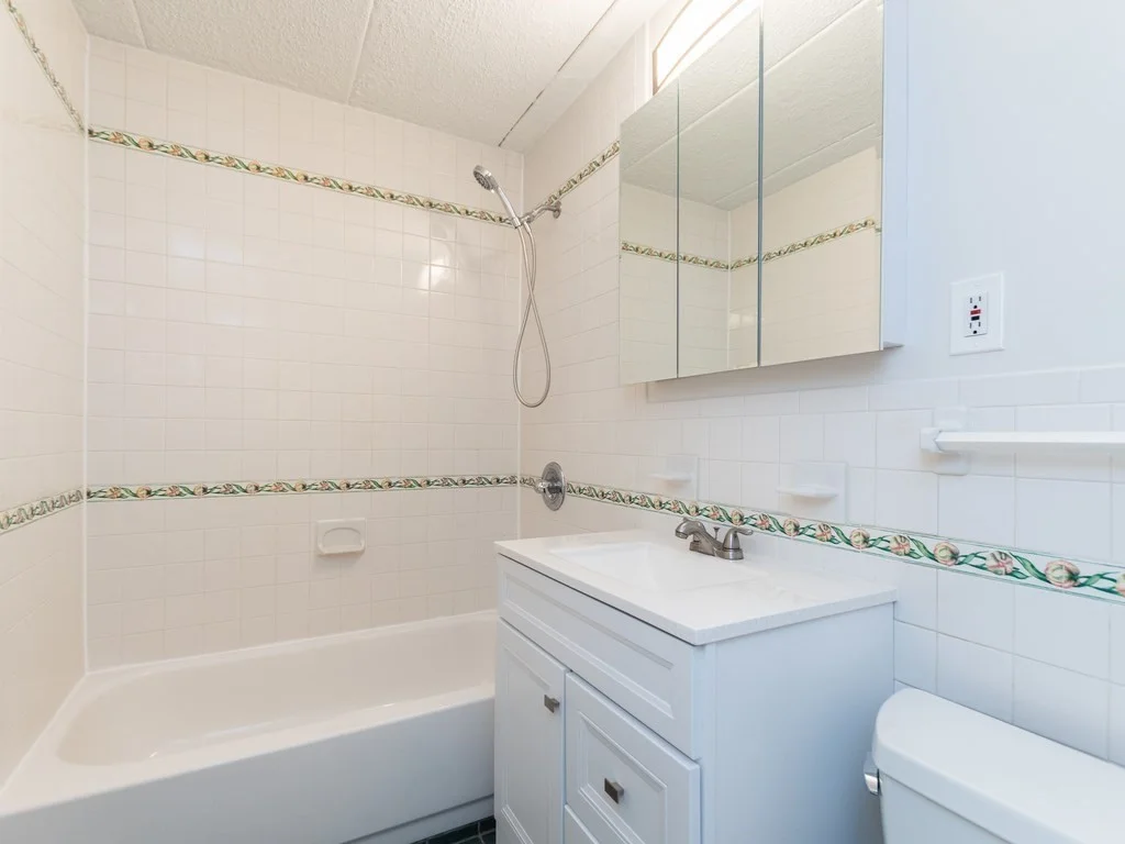 2 bed, 1 bath apartment for rent at 28 Lee St Unit 6, Mid Cambridge — photo 10 of 19