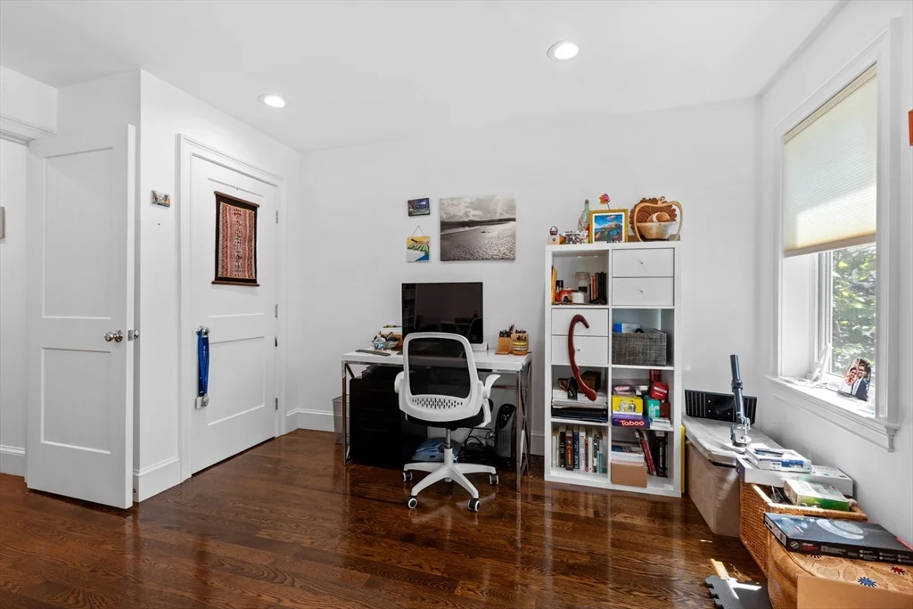 3 bed, 2 bath apartment for rent at 28 Leland St Unit 2, Jamaica Plain — photo 18 of 24