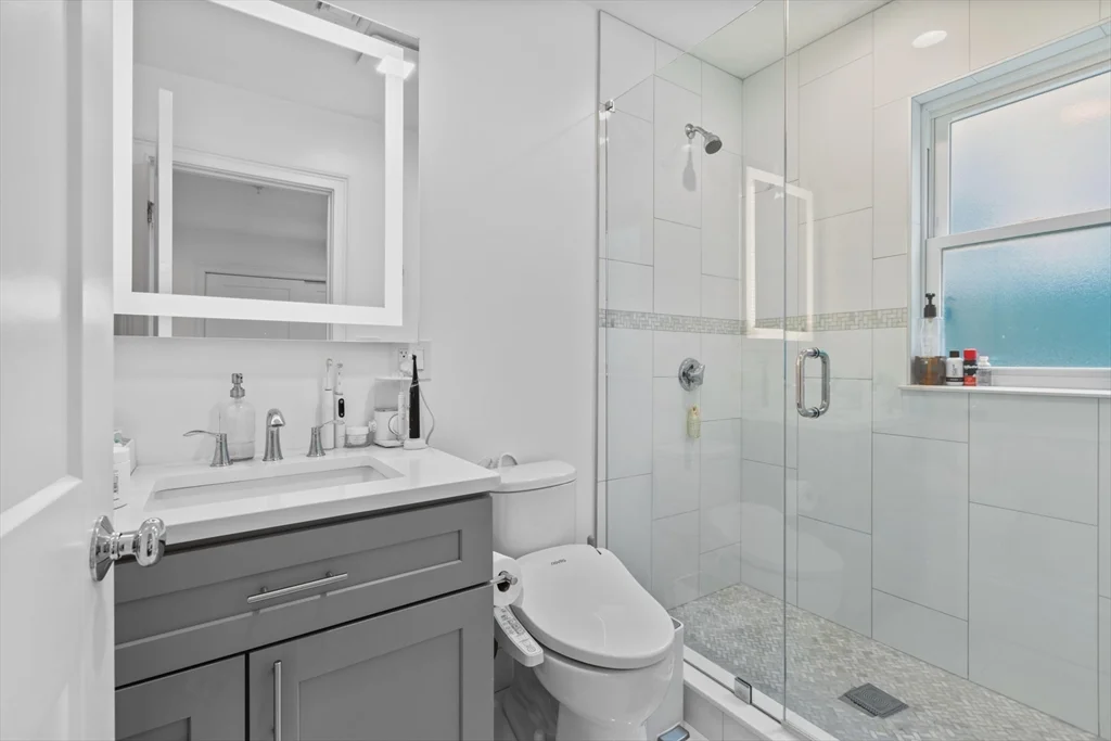 3 bed, 2 bath apartment for rent at 28 Leland St Unit 2, Jamaica Plain — photo 14 of 24