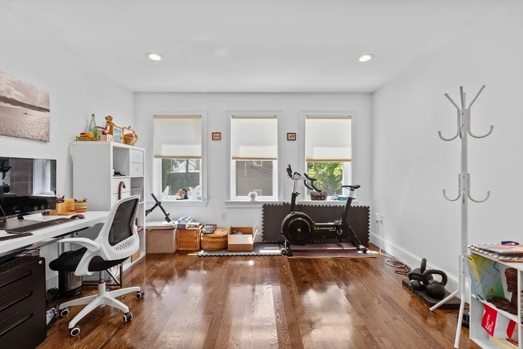 3 bed, 2 bath apartment for rent at 28 Leland St Unit 2, Jamaica Plain — photo 17 of 24