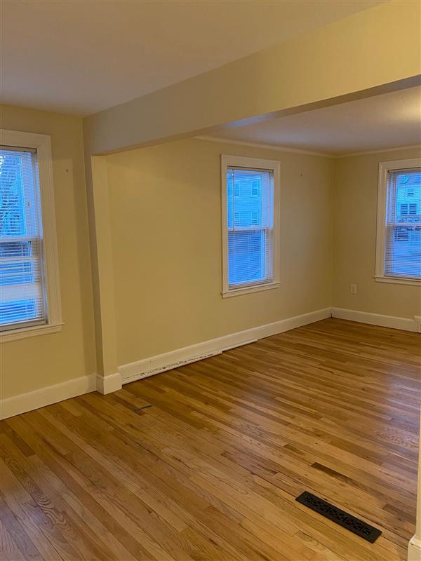 2 bed, 1 bath apartment for rent at 28 Linden Ave Unit 1, Spring Hill — photo 5 of 9