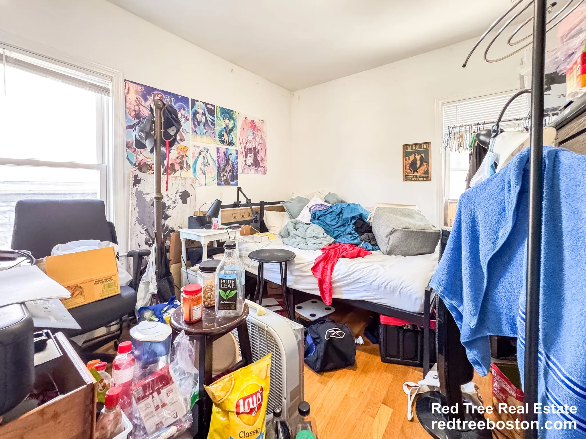 5 bed, 2 bath apartment for rent at 28 Linden St Unit 1, Allston — photo 9 of 18