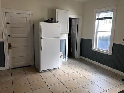 3 bed, 1 bath apartment for rent at 28 Litchfield Unit 1, Brighton — photo 2 of 10