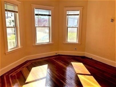 3 bed, 1 bath apartment for rent at 28 Litchfield Unit 1, Brighton — photo 3 of 10