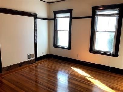 3 bed, 1 bath apartment for rent at 28 Litchfield Unit 1, Brighton — photo 8 of 10