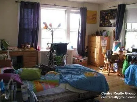 4 bed, 1 bath apartment for rent at 28 Manet Rd Unit 2, Chestnut Hill — photo 5 of 11
