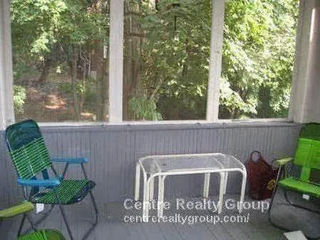 4 bed, 1 bath apartment for rent at 28 Manet Rd Unit 2, Chestnut Hill — photo 3 of 11