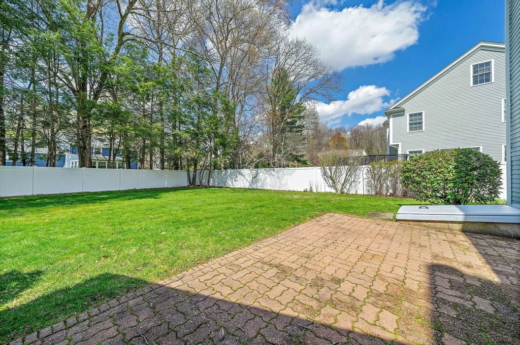 5 bed, 4+ bath apartment for rent at 28 Mansfield Rd, Wellesley — photo 37 of 41