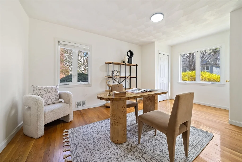 5 bed, 4+ bath apartment for rent at 28 Mansfield Rd, Wellesley — photo 17 of 41
