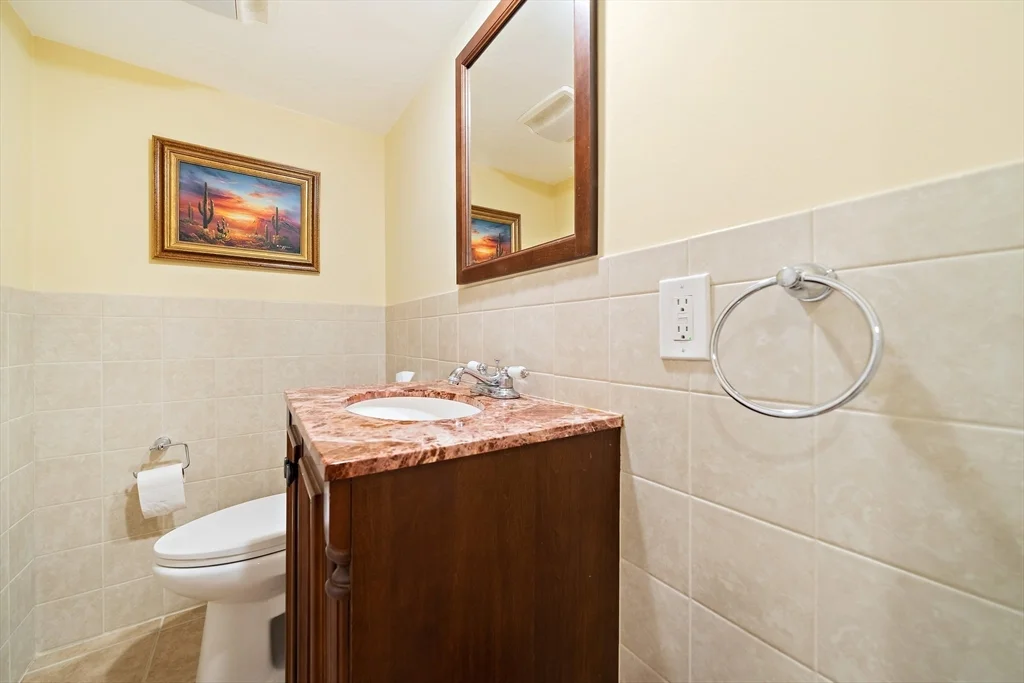 5 bed, 4+ bath apartment for rent at 28 Mansfield Rd, Wellesley — photo 34 of 41