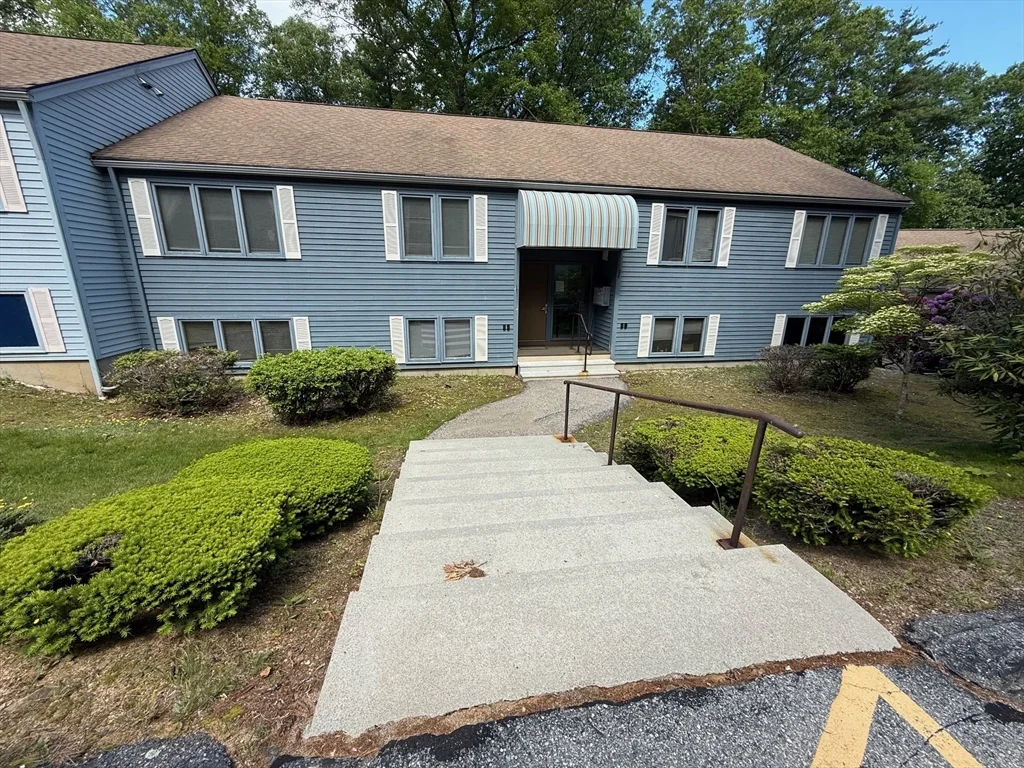 2 bed, 2 bath apartment for rent at 28 Maria Ave Unit C, Southbridge